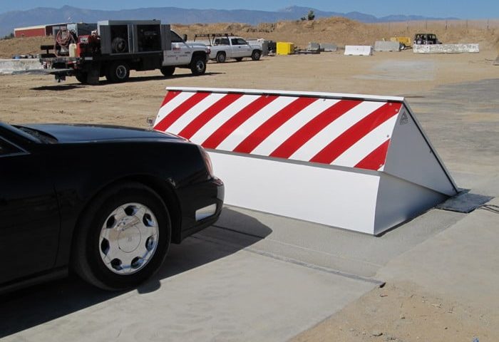Wedge Barricade – DSC207S – M50 Crash Rated