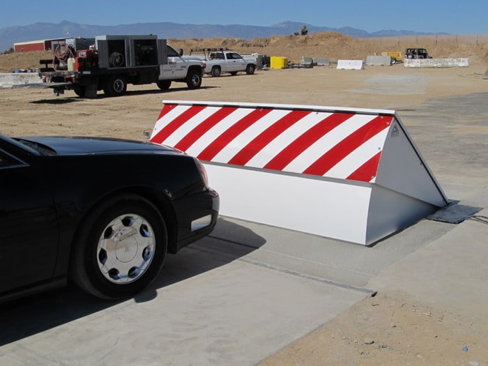 DSC207S Wedge Barricade | Delta Scientific Corporation