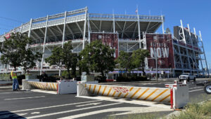 MP5000 mobile Barrier at Levi Stadium