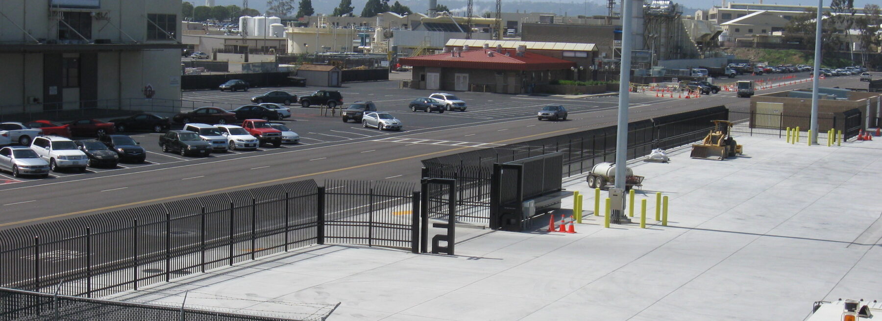 High-Security Sliding Crash Gate TT280 | Delta Scientific