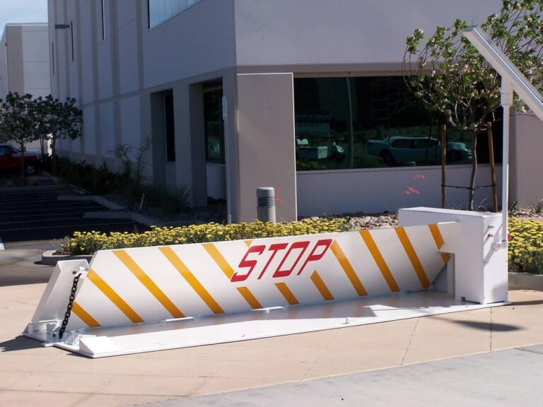 Portable Barrier DSC1000 | Delta Scientific Corporation