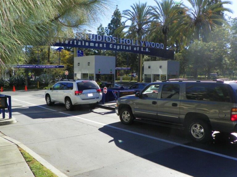 Standard Guard Booths | Delta Scientific